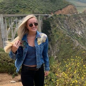 Meet your Posher, Jenna